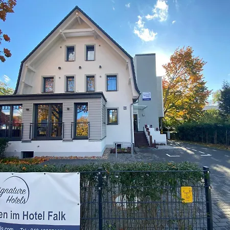 Signature East Hotel Falk-2
